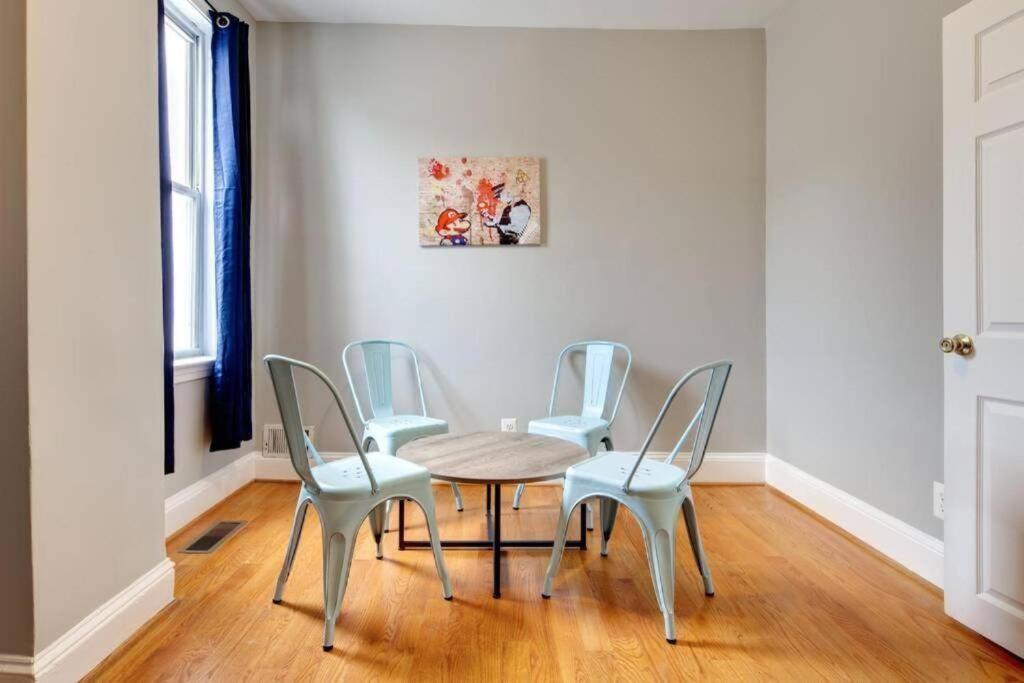 Apartment The Art Explorer Capital Hill *